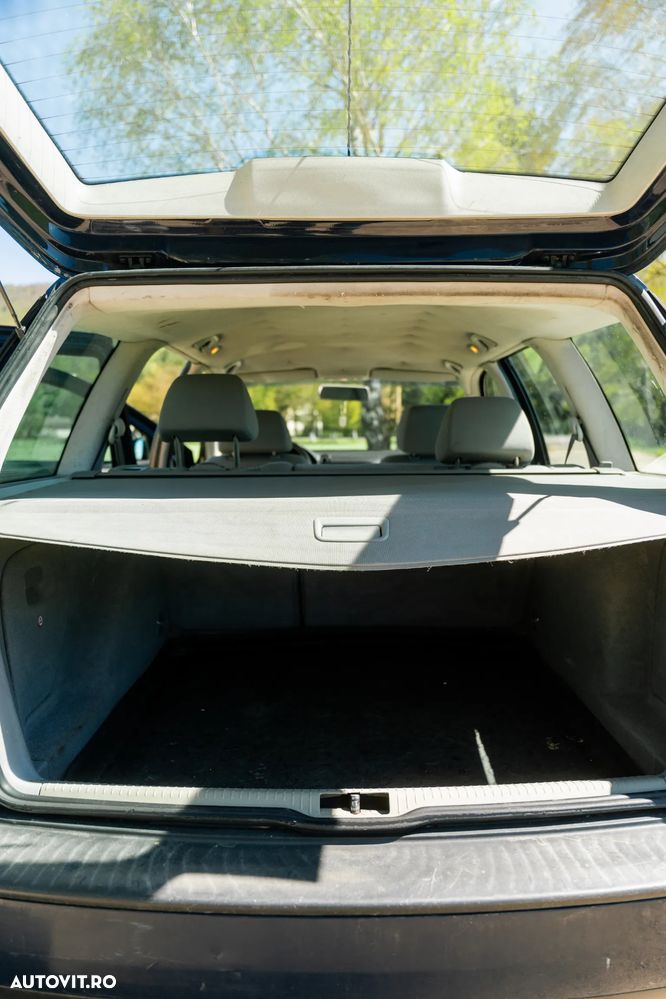 Volkswagen Golf 1.9TDI Ocean Aut - 17