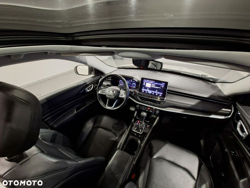 Jeep Compass - 26
