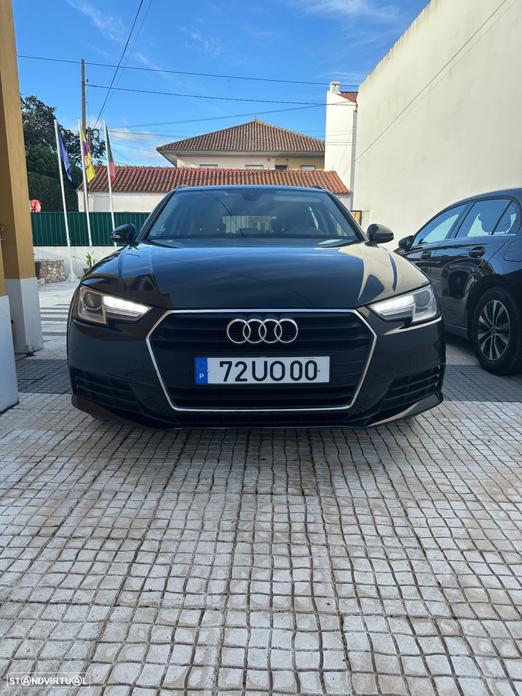 Audi A4 Avant 2.0 TDI Advance S tronic - 1