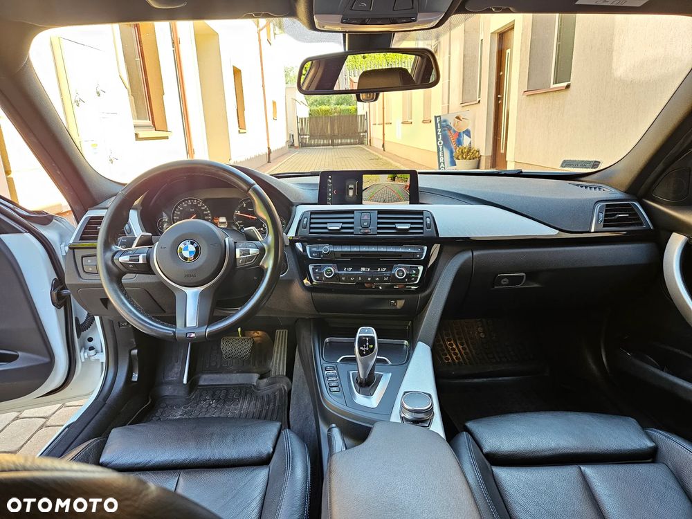BMW Seria 3 320d xDrive M Sport Shadow - 7