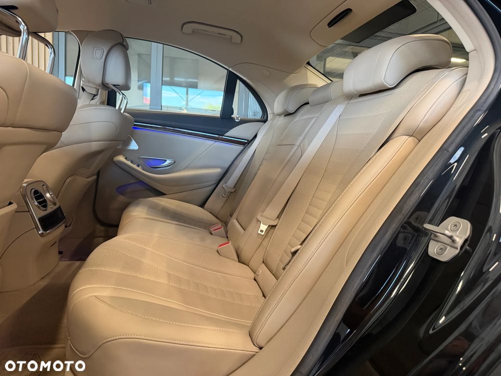 Mercedes-Benz Klasa S 500 4-Matic 7G-TRONIC - 32