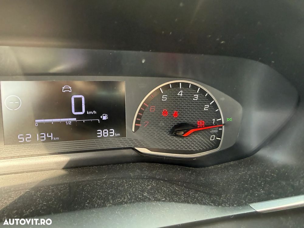 Peugeot 208 1.2 L PureTech STT Active - 27