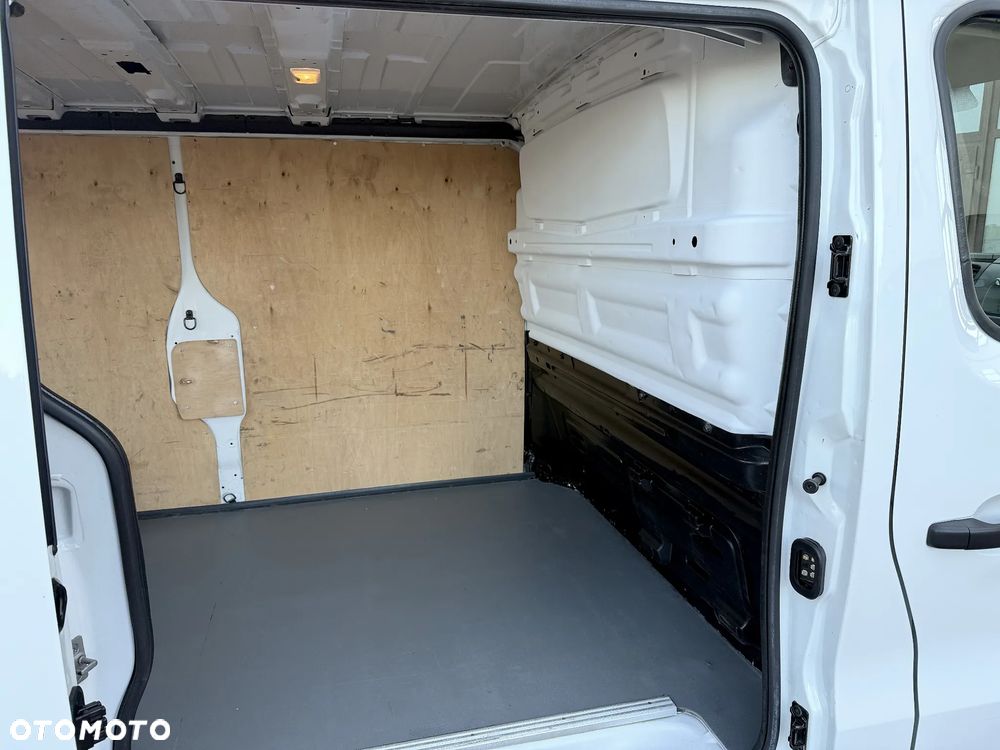 Renault TRAFIC L2-H1 - 24