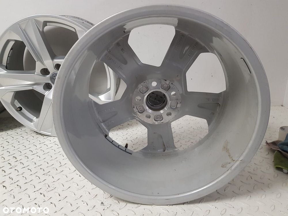 FABRYCZNIE NOWY ORYGINALNY KOMPLET FELG ALUMINIOWYCH ALUFELGI AUDI A6 C8  A7 Q7 8.0J x 19 5x112 ET27 - 5