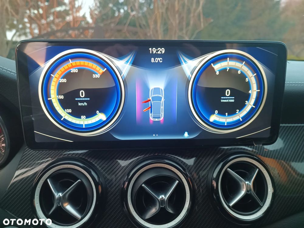 Mercedes-Benz GLA 220 d 7G-DCT UrbanStyle Edition - 17