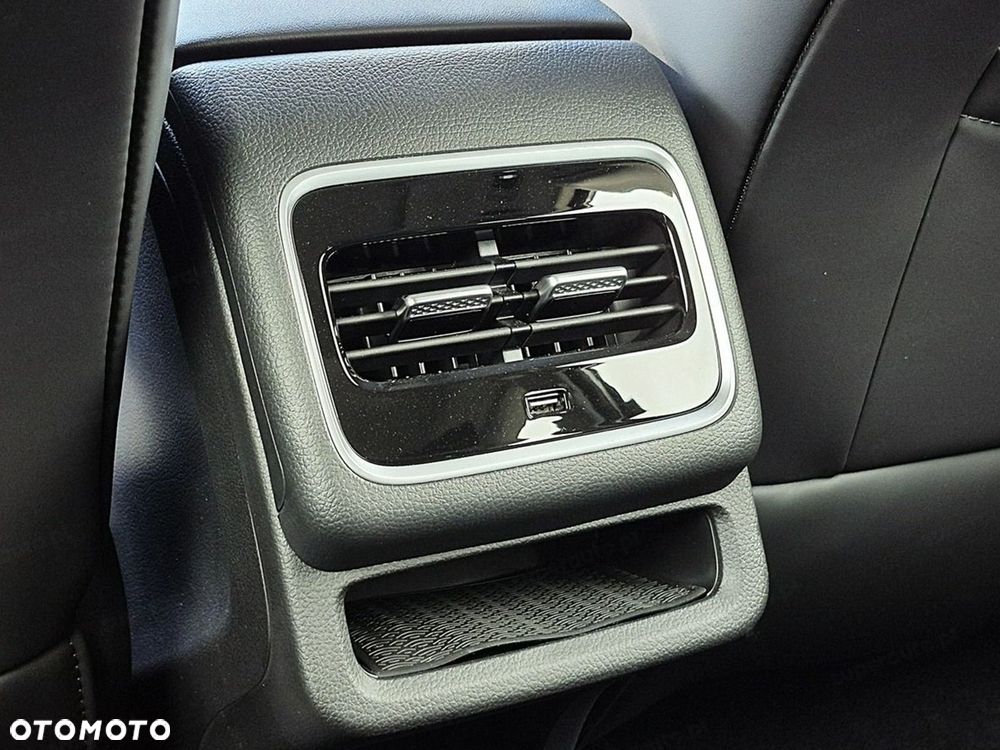 Chery Tiggo 7 1.5 T-GDI Super Hybrid Premium DHT - 15