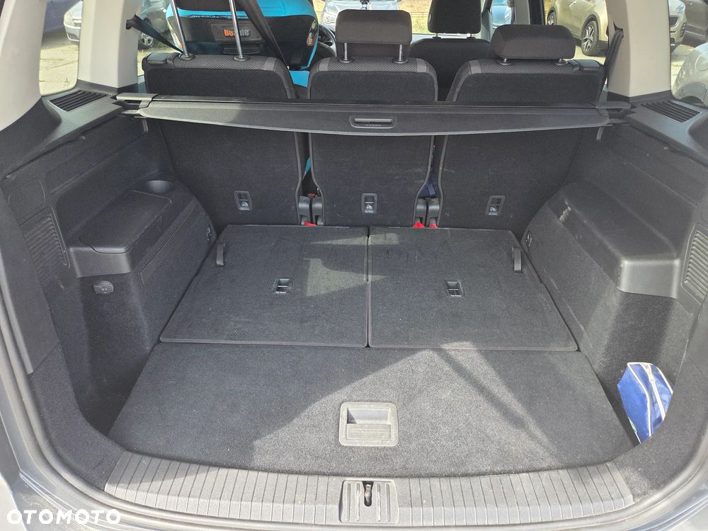 Volkswagen Touran 1.5 TSI EVO Trendline DSG - 14