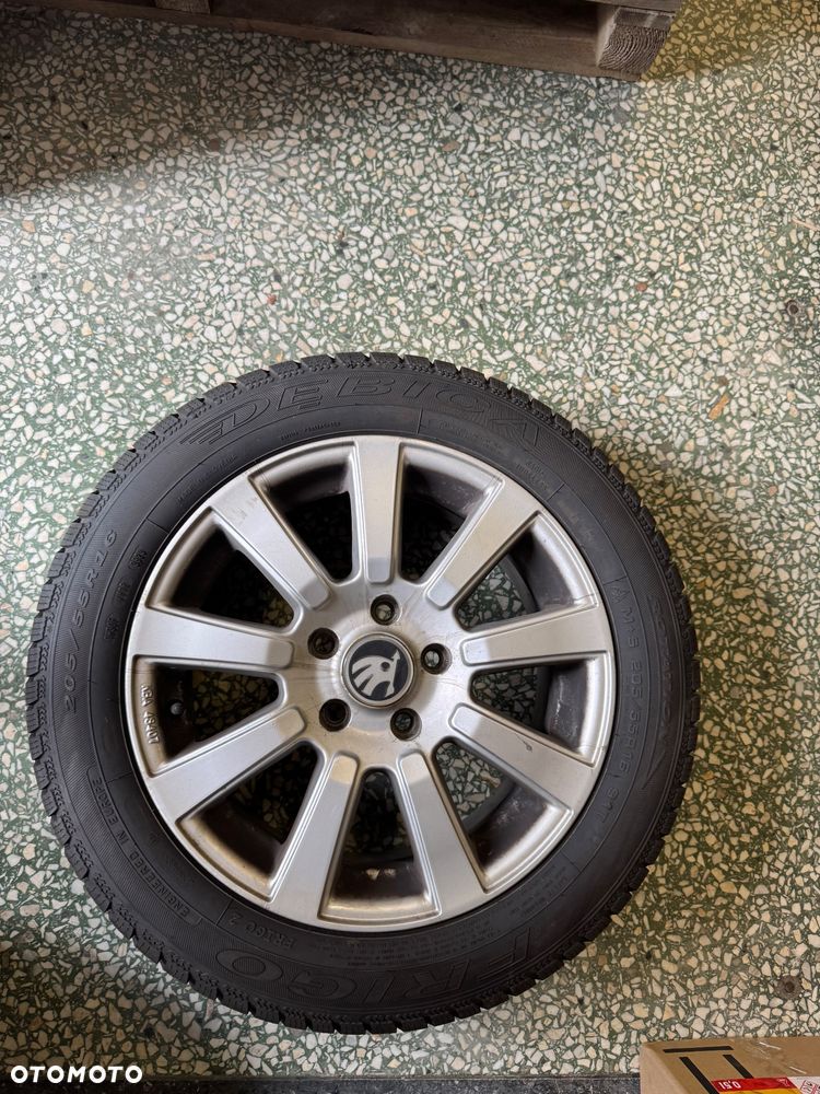 Skoda Superb 2.0 TDI Ambition DSG - 30