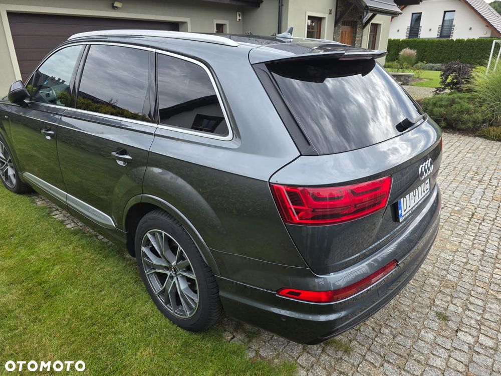 Audi Q7 - 5