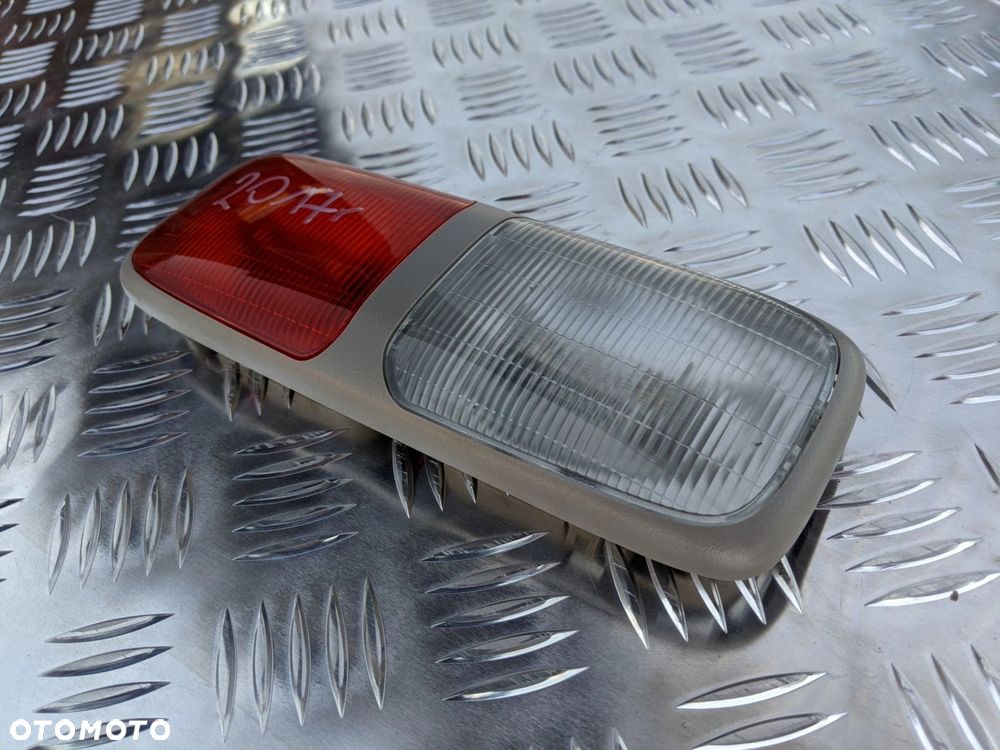 LAMPA OŚWIETLENIA KABINY DAF XF 106 - 3