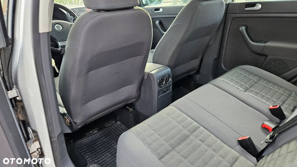 Volkswagen Golf Plus 1.9 TDI Tour - 24