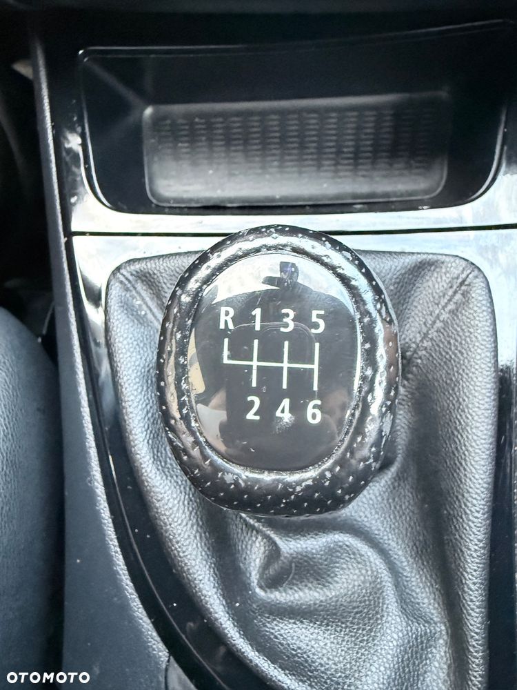 BMW Seria 1 - 35