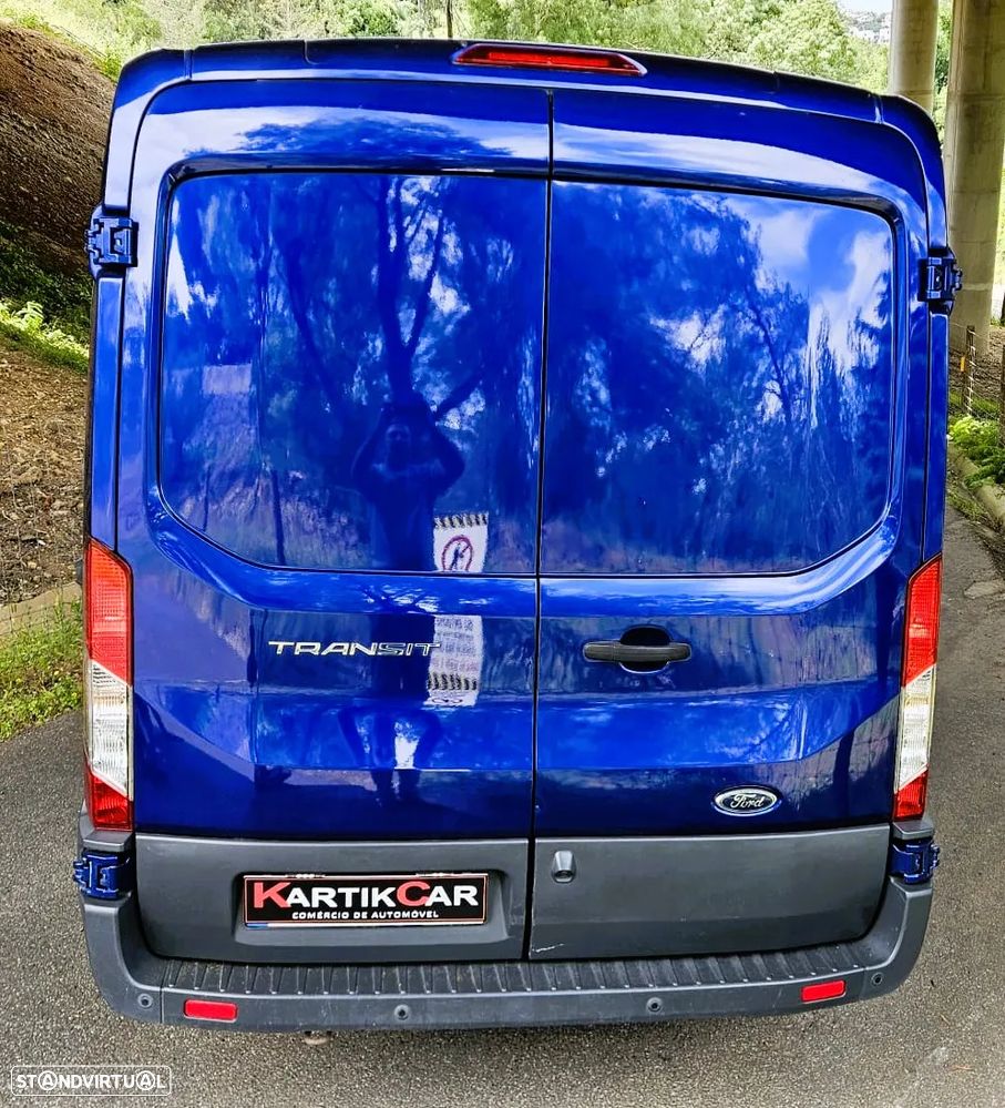 Ford Transit L2H2 2.0 TDCI Caixa automática - 130 CV - 9
