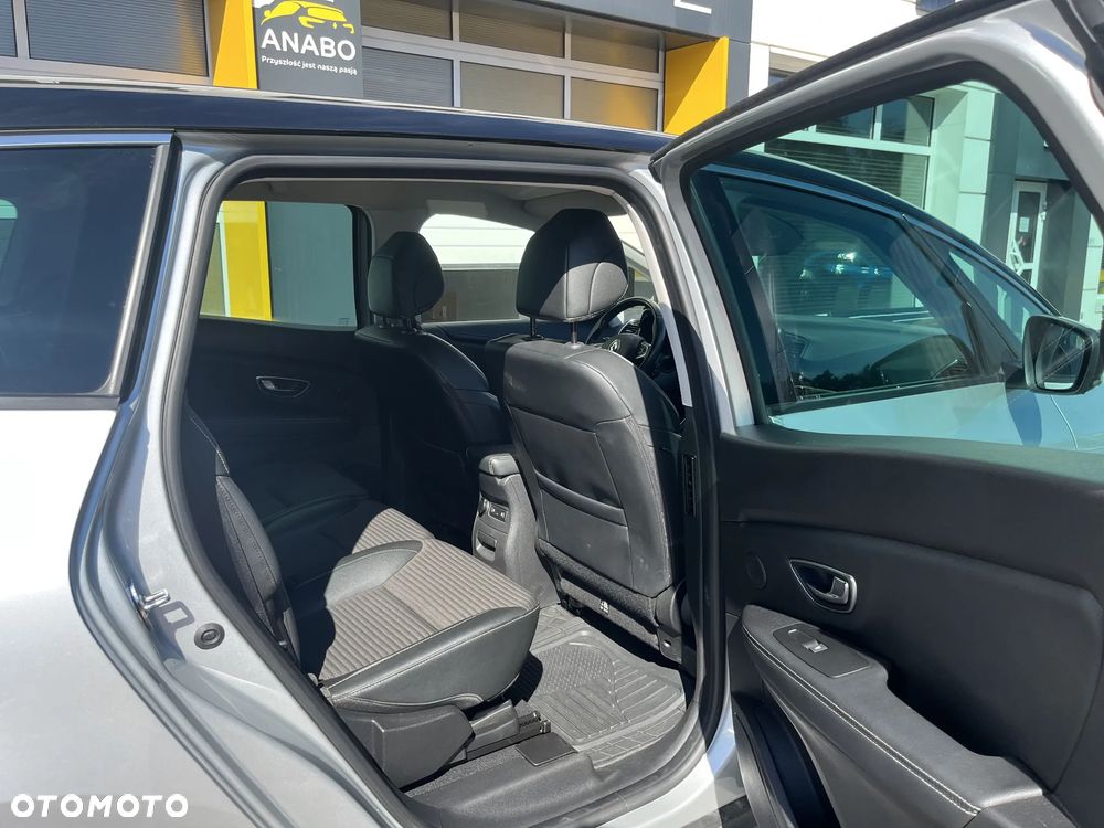 Renault Grand Scenic BLUE dCi 150 EDC BOSE EDITION - 26