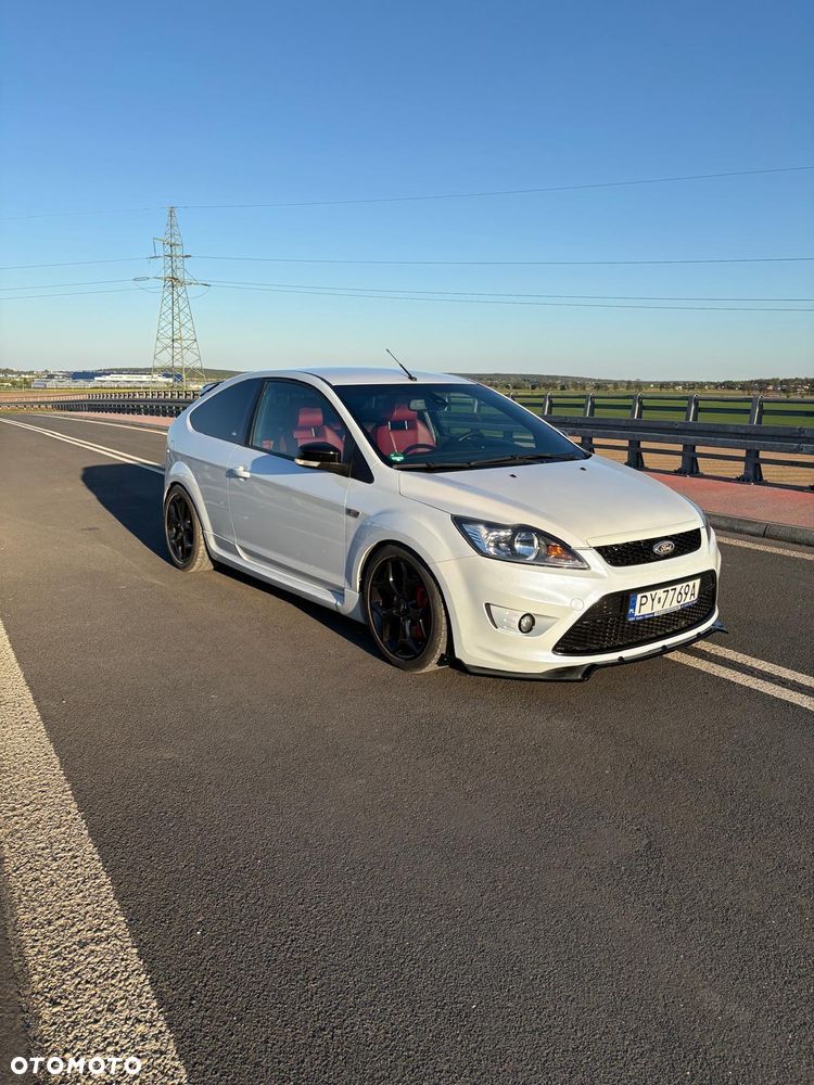 Ford Focus 2.5 ST - 8
