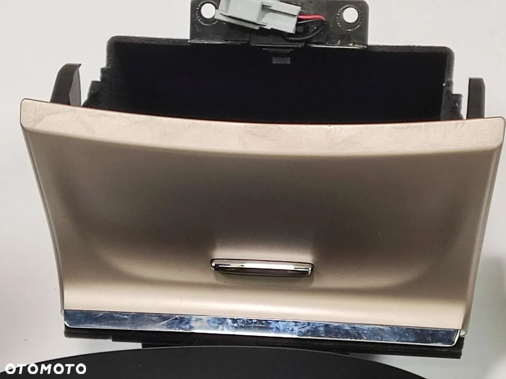 JEEP GRAND CHEROKEE WK2 16-21r Dekor Schowek Kratka Nawiewu Ramka Zegarów - 5