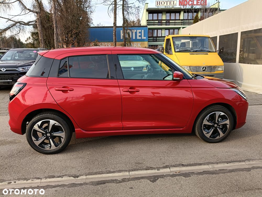 Suzuki Swift 1.2 Dualjet SHVS Elegance CVT - 3