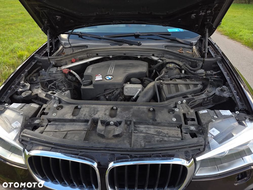 BMW X3 xDrive20i - 16