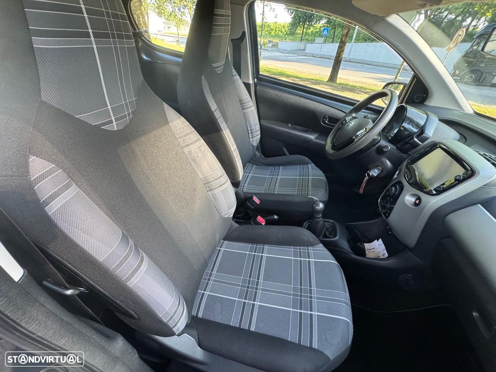 Citroën C1 1.0 VTi Feel S&S - 12