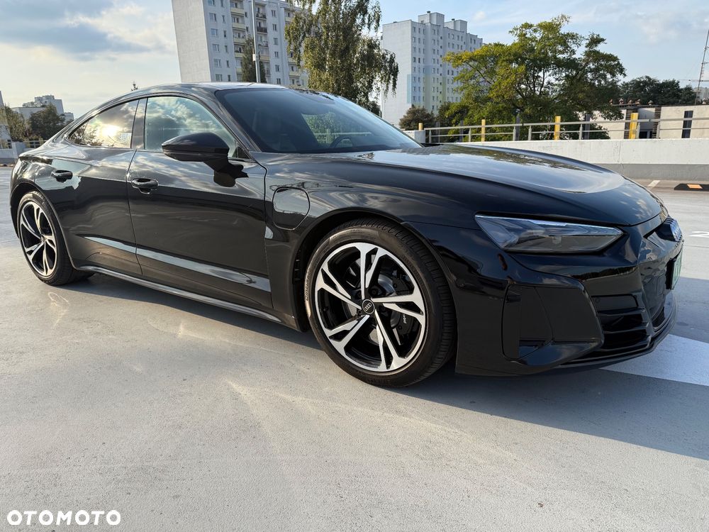 Audi e-tron GT 60 93kWh Quattro - 10