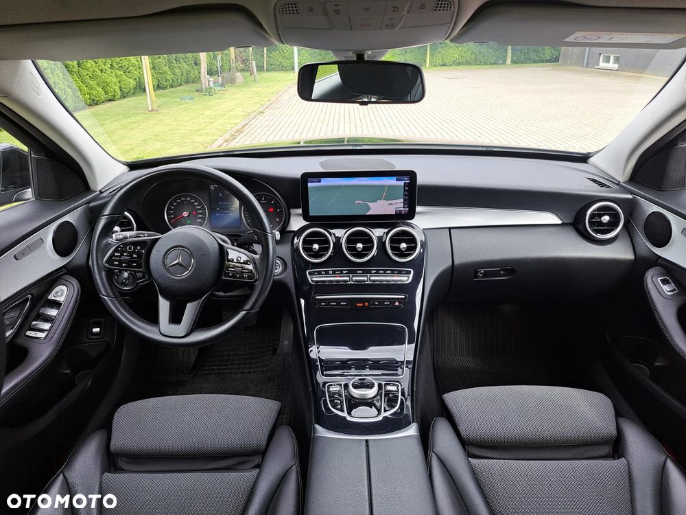Mercedes-Benz Klasa C 220 d 9G-TRONIC Avantgarde - 20