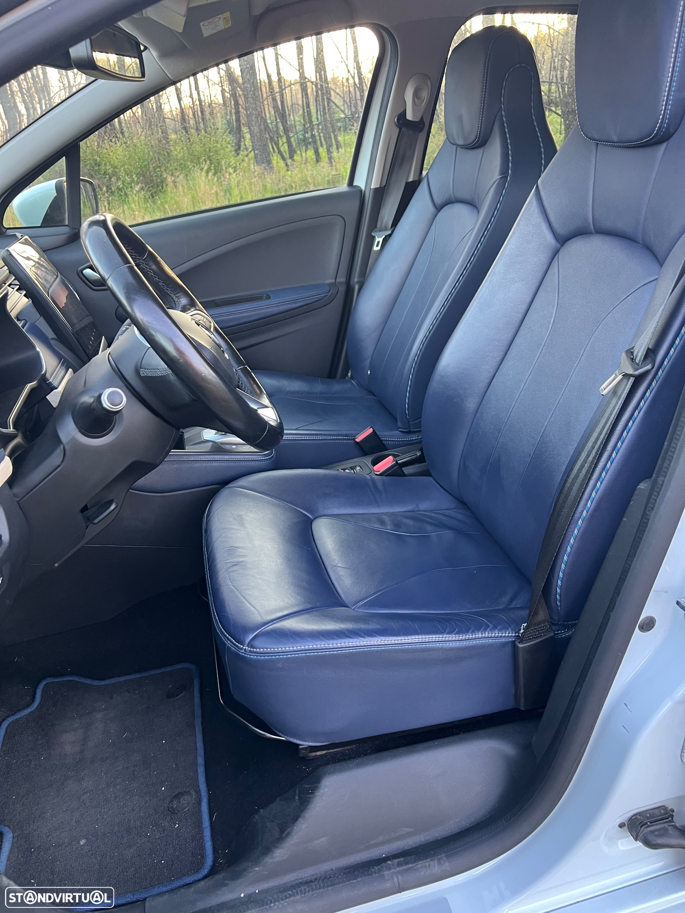 Renault Zoe (c/ Bateria) EV50 135hp Riviera - 19
