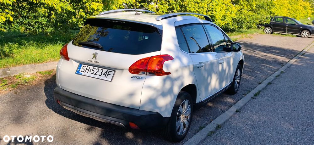 Peugeot 2008 1.6 VTi Allure - 3