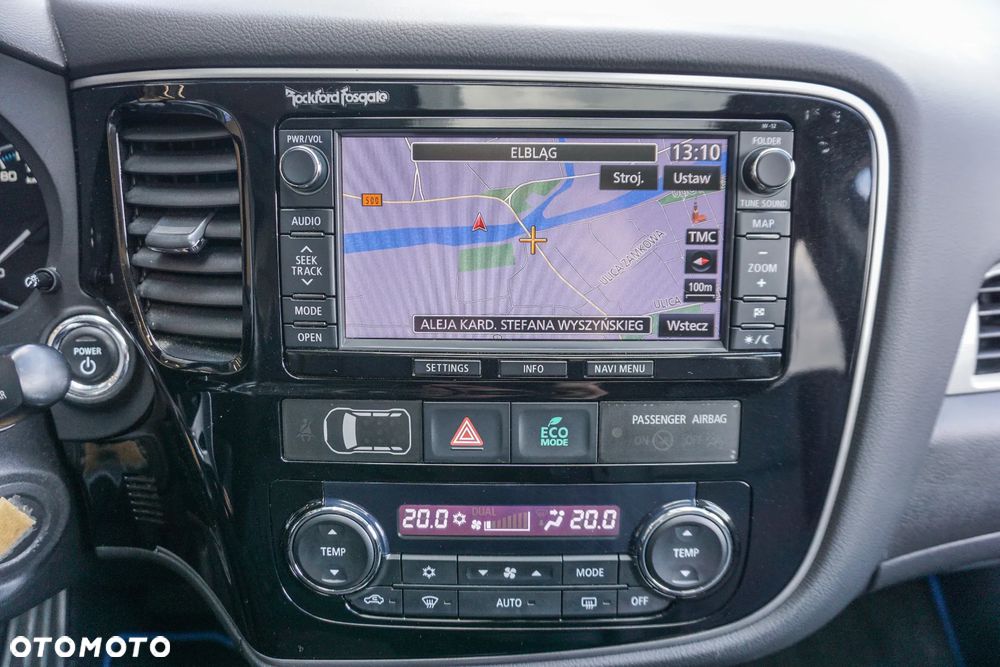 Mitsubishi Outlander - 18