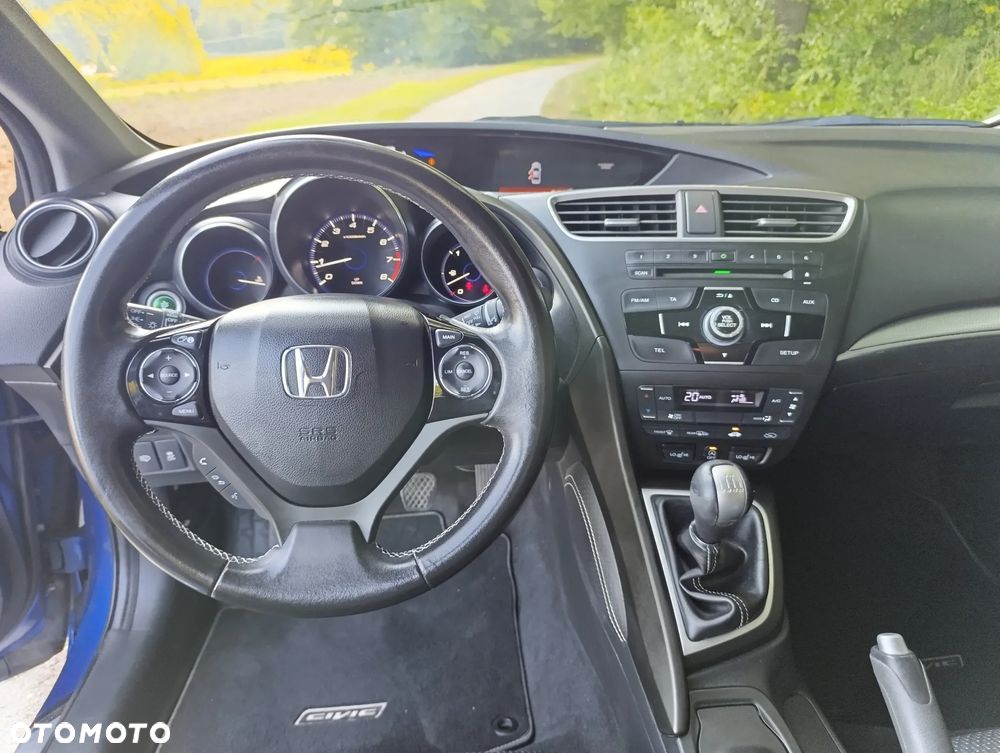 Honda Civic 1.8 Comfort - 13