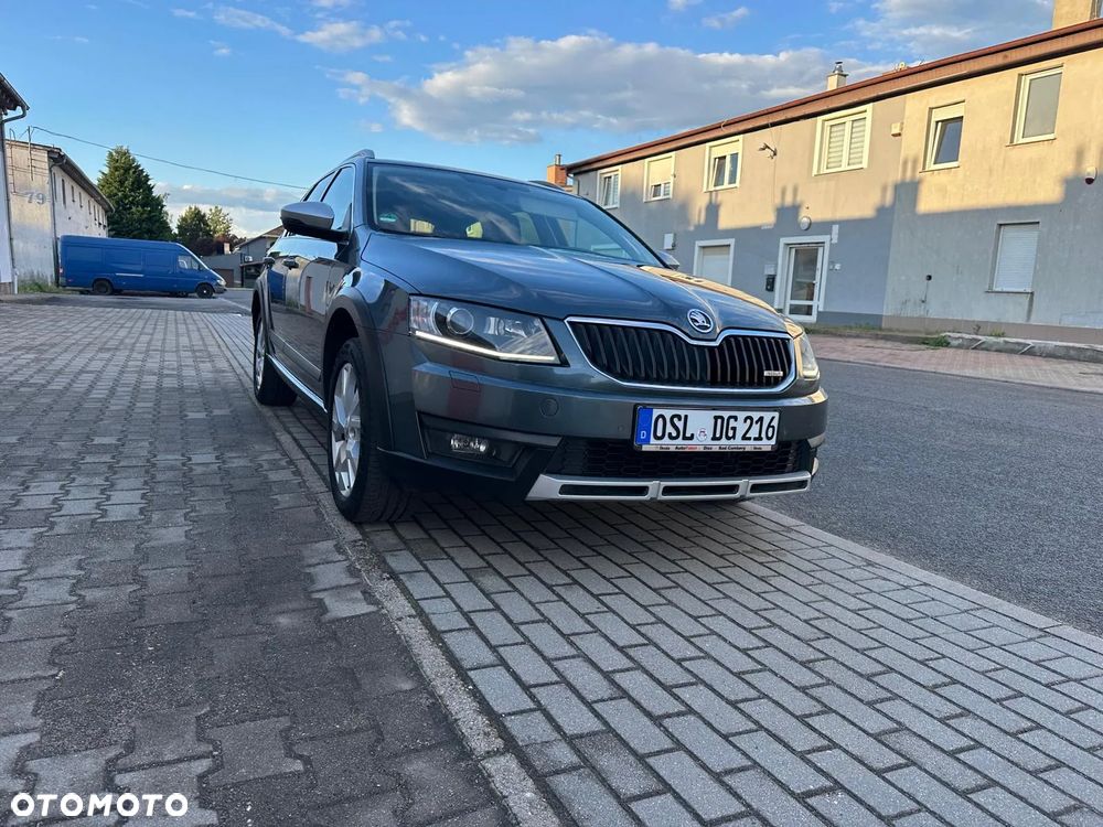 Skoda Octavia Scout 2.0 TDI 4x4 - 6