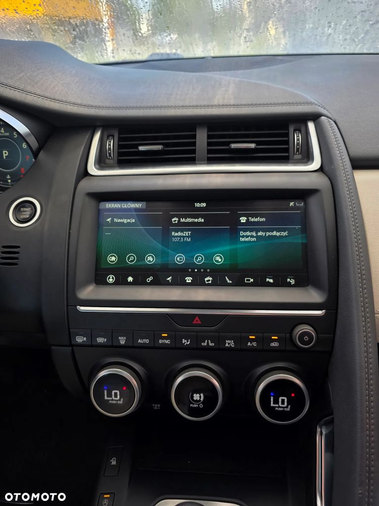 Jaguar E-Pace 2.0 P250 mHEV AWD R-Dynamic SE - 7