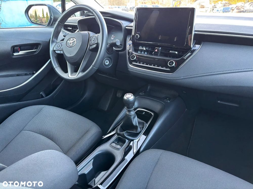 Toyota Corolla 1.5 Comfort - 11