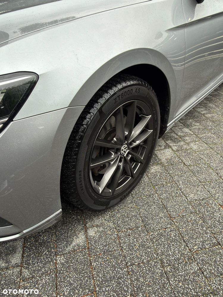 Volkswagen Passat 1.5 TSI EVO Business DSG - 9