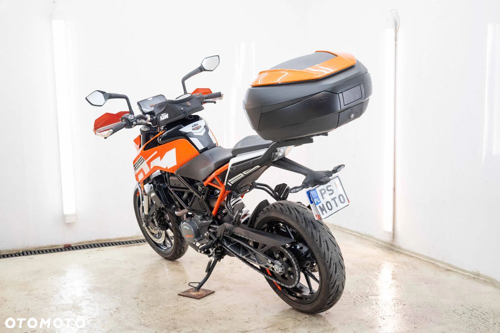 KTM Duke 125 - 8