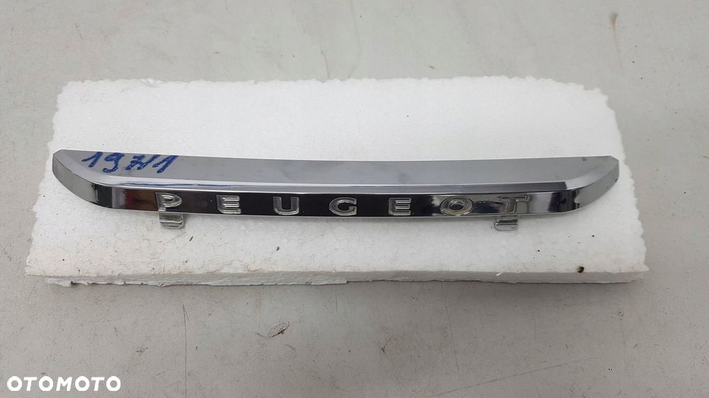 peugeot 208 emblemat znaczek przód - 1