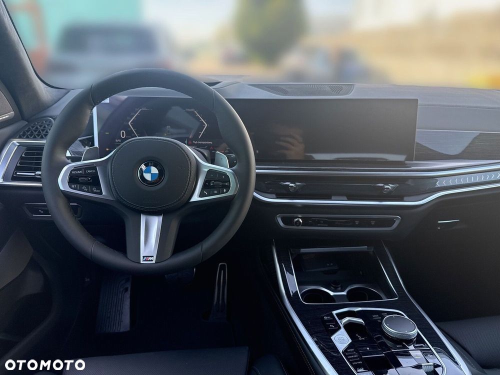 BMW X7 - 15