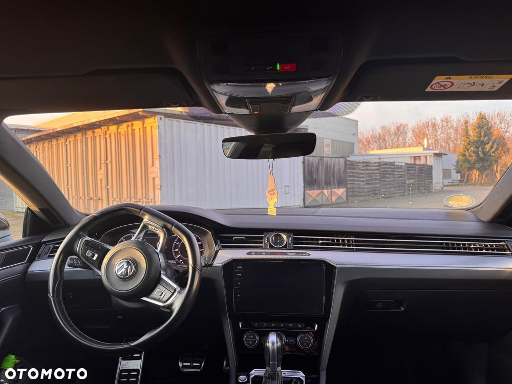 Volkswagen Arteon 2.0 TDI Bi-Turbo SCR 4Mot R-Line DSG - 9