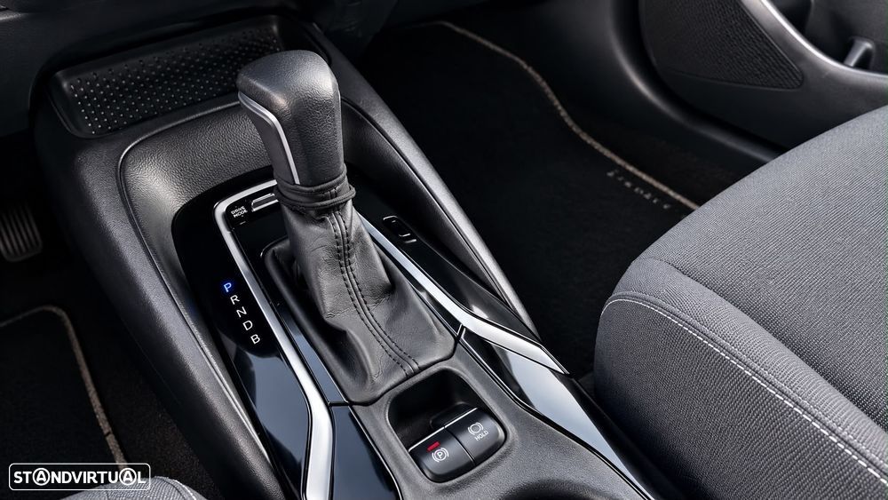 Toyota Corolla 1.8 Hybrid Comfort - 14