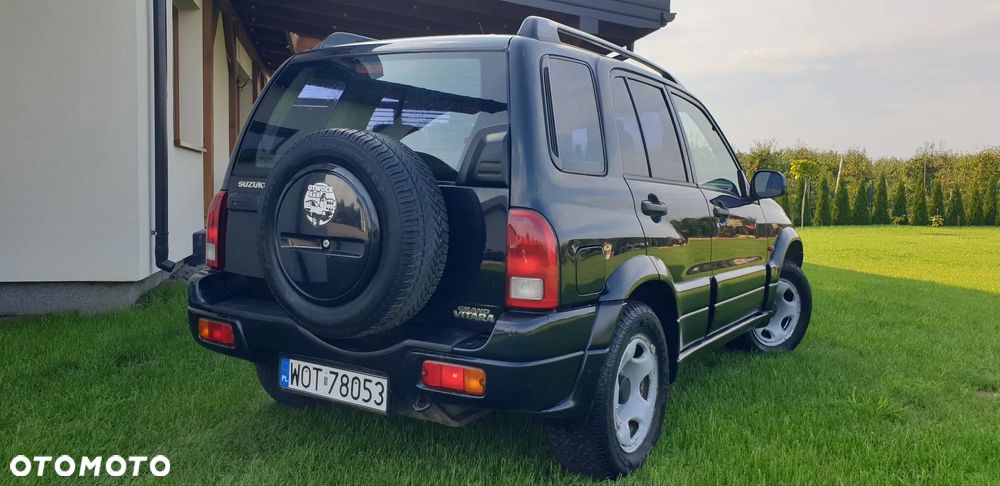 Suzuki Grand Vitara 2.0 - 5