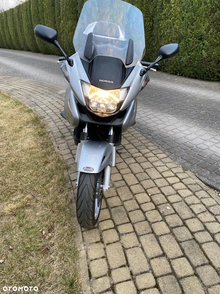 Honda NT - 5