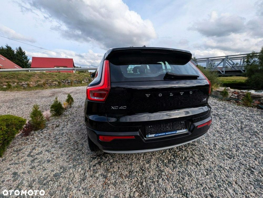 Volvo XC 40 - 8