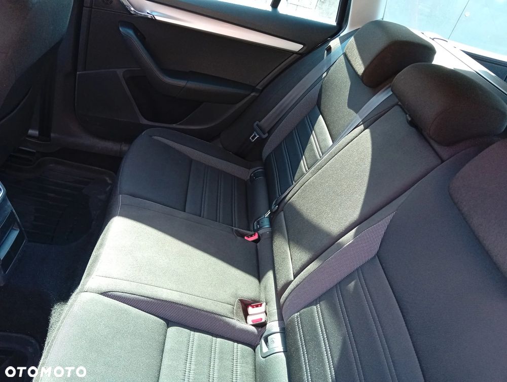 Skoda Octavia 1.6 TDI SCR Ambition - 17