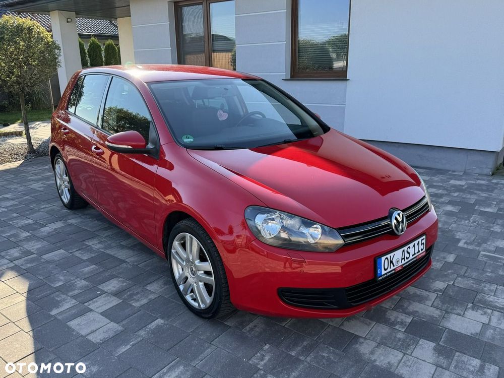 Volkswagen Golf - 22