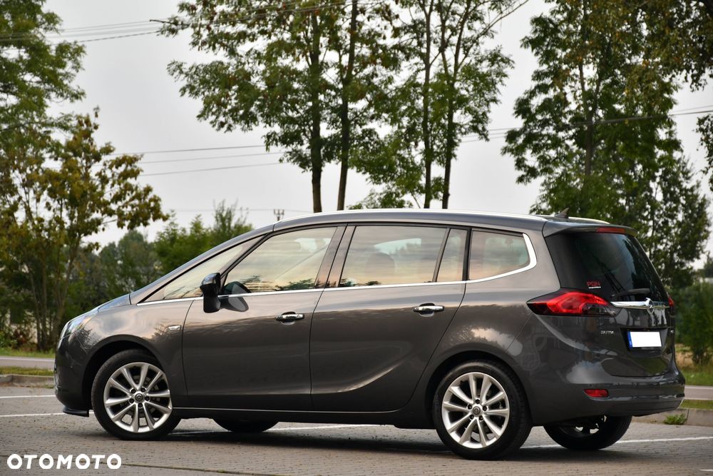 Opel Zafira - 13