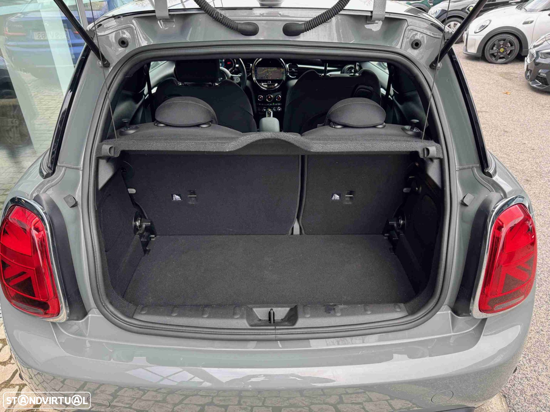 MINI 3 Portas Cooper SE - 15