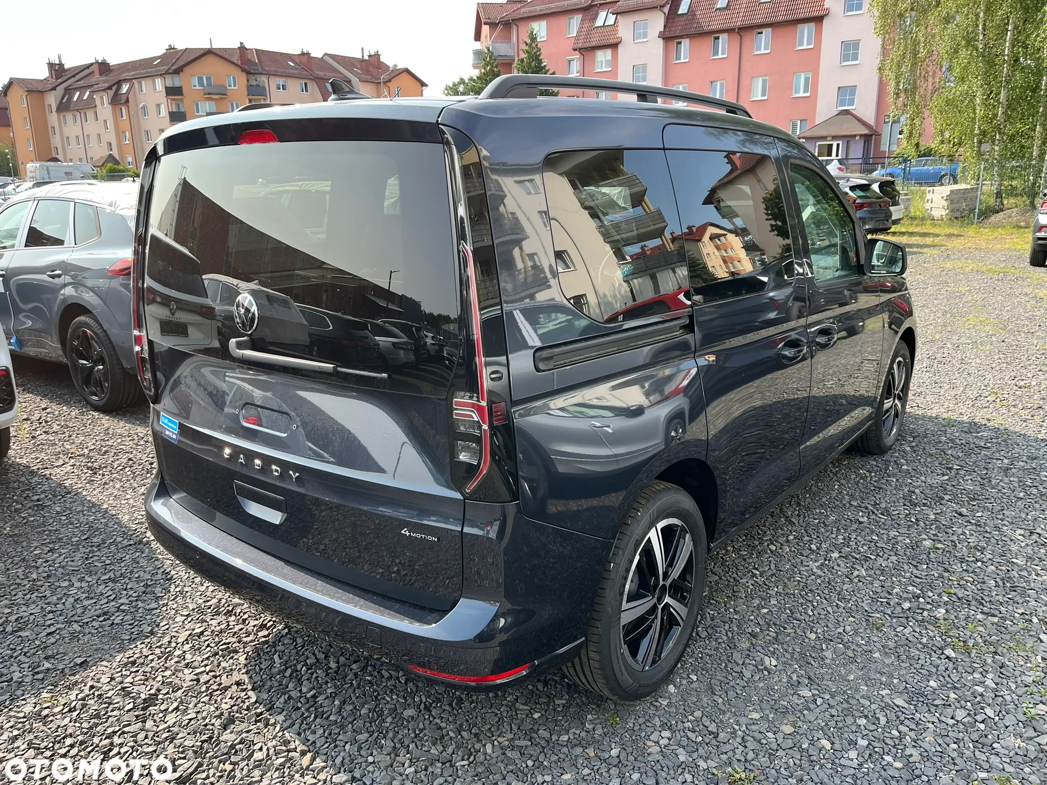 Volkswagen Caddy 2.0 TDI Life 4Motion - 4
