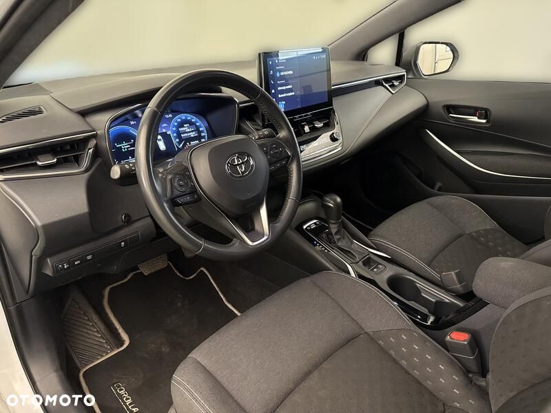 Toyota Corolla 1.8 Hybrid Comfort - 10