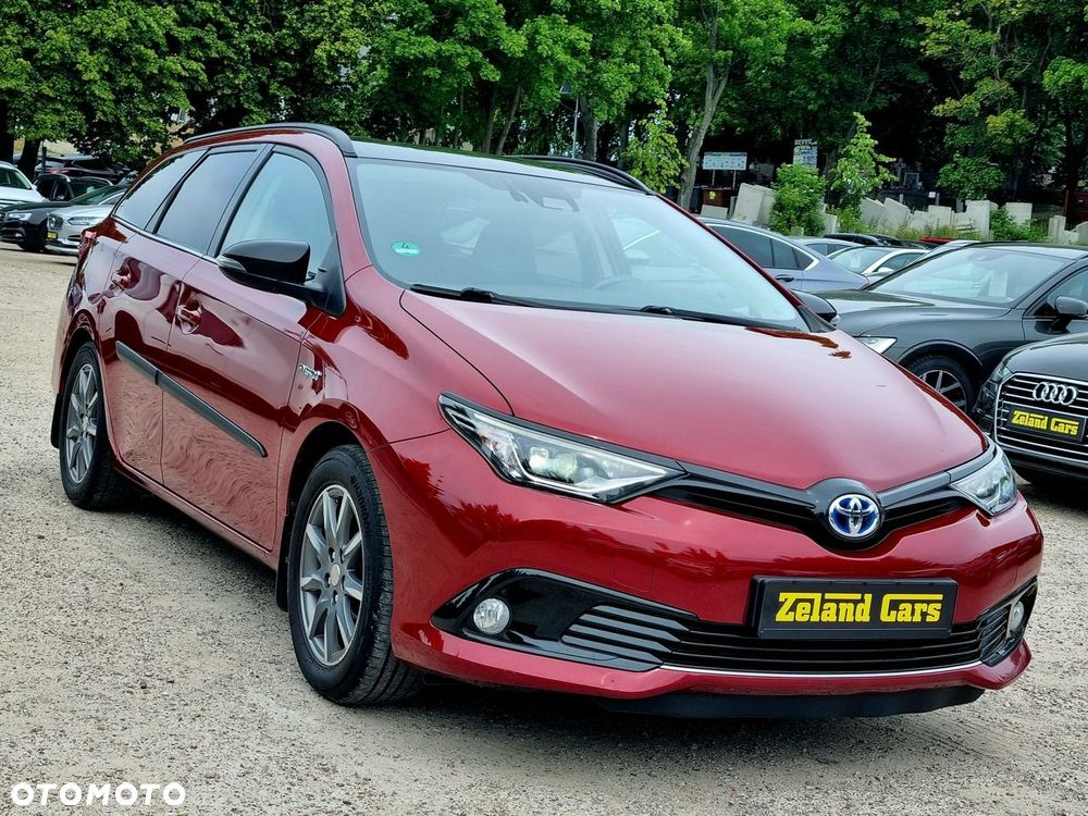Toyota Auris Hybrid 135 Prestige - 3