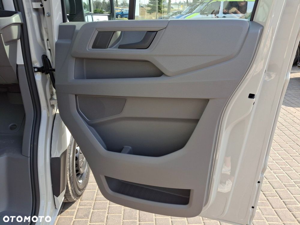 Volkswagen Crafter - 28