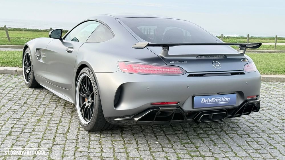 Mercedes-Benz AMG GT R - 5
